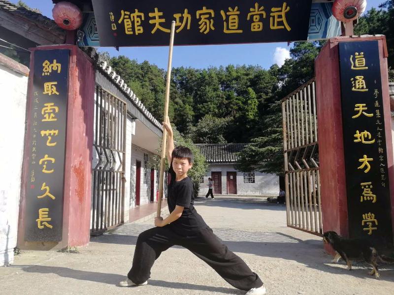 周凯——八仙棍