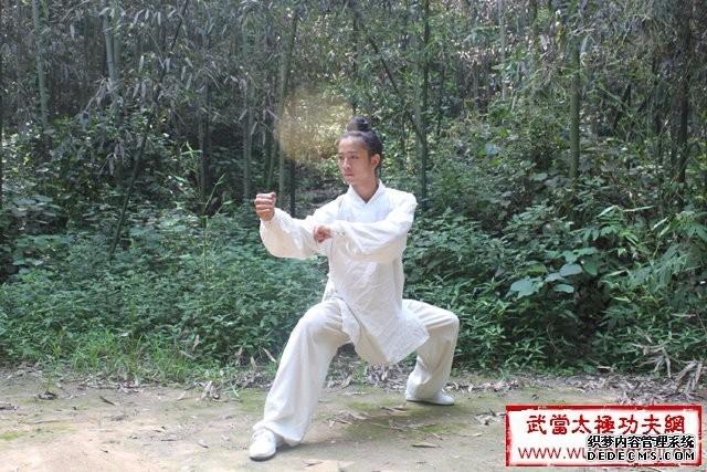 袁宇资仁