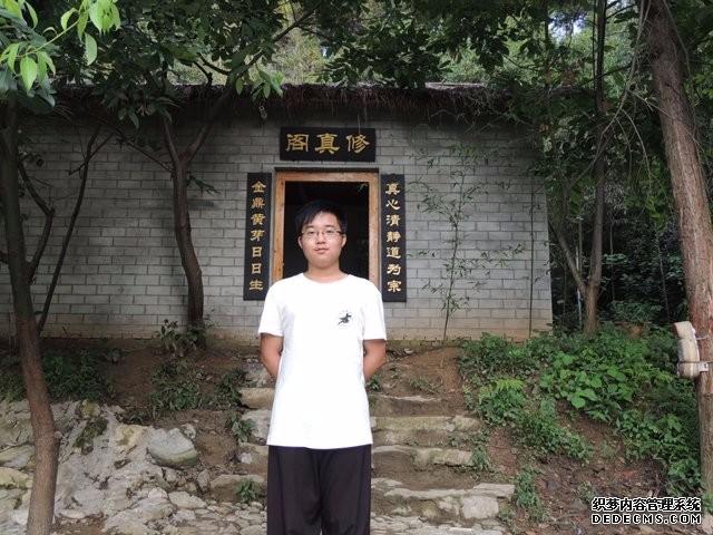 刘成麟